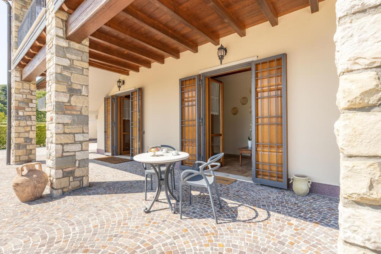 Il Casale Lonato - By Host4U Aparthotel Екстериор снимка