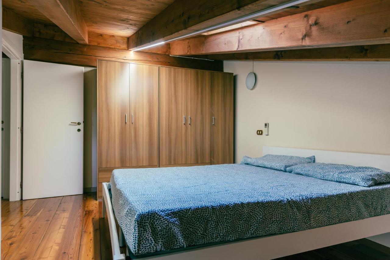 Il Casale Lonato - By Host4U Aparthotel Екстериор снимка